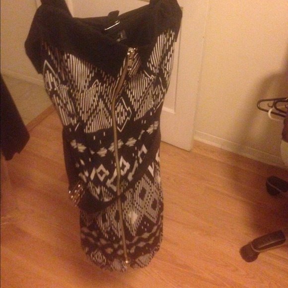 Cute Aztec black and white dress