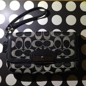 Never used Coach clutch