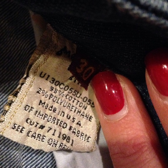 SOLD Seven7 Jeans - Picture 3 of 4