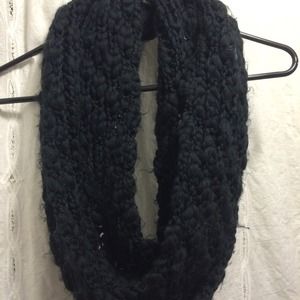 Infinity scarf