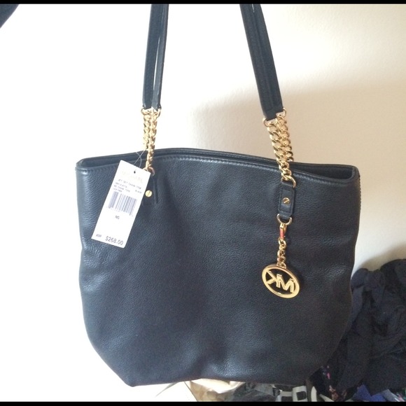 New Michael kors purse