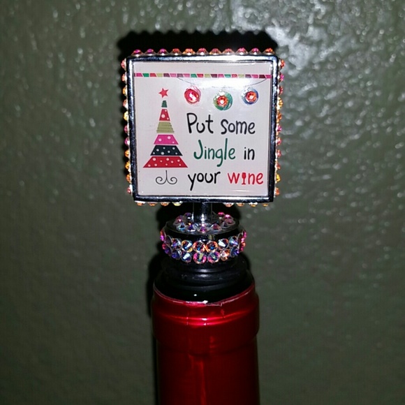 Holiday wine stopper - Picture 1 of 3