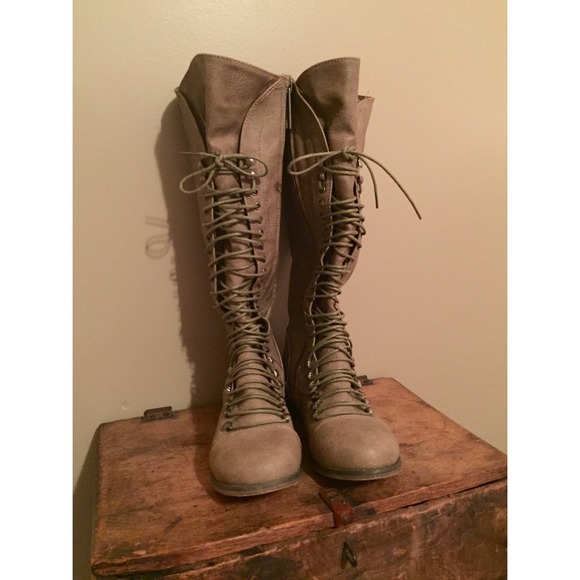 High Lace-Up Boots