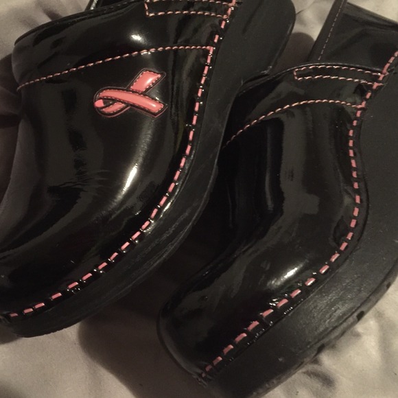 Dansko's