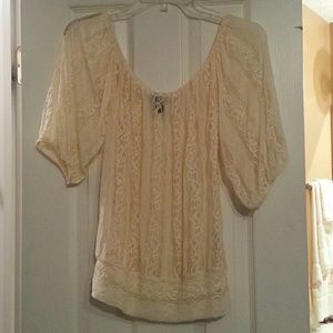 *******SOLD*****Lace top