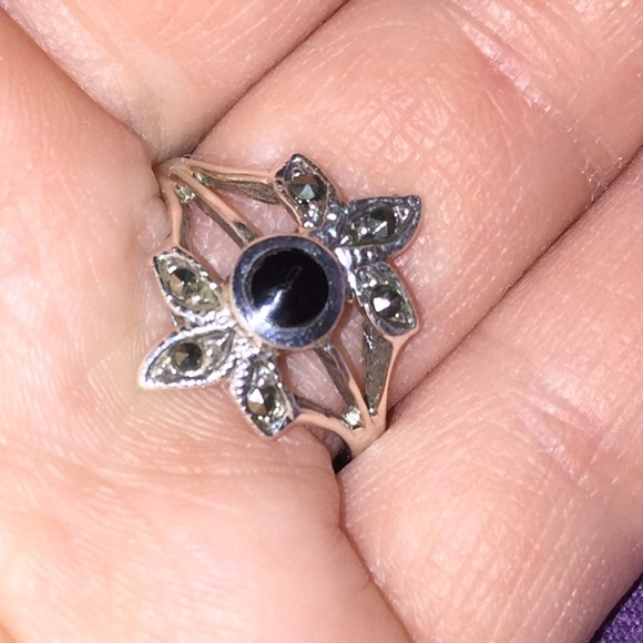 Sterling silver ring unique ! - Picture 2 of 2