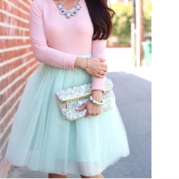 Dresses & Skirts - BEAUTIFUL MINT TULLE SKIRT!!💝