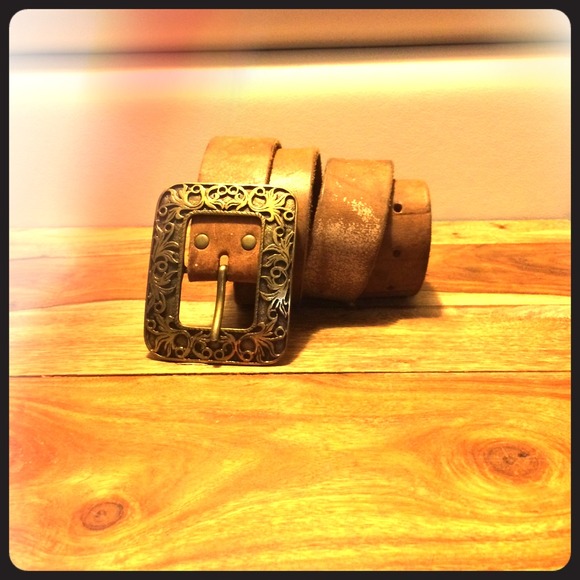 *REDUCED* Washed antique pink lather brass buckle