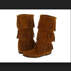 BUNDLE: Fringe Boots & mint stone necklace