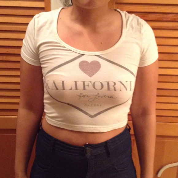 Kalifornia Crop Top