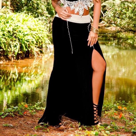 Chic black Crochet decoration 2 pcs set - Picture 4 of 4