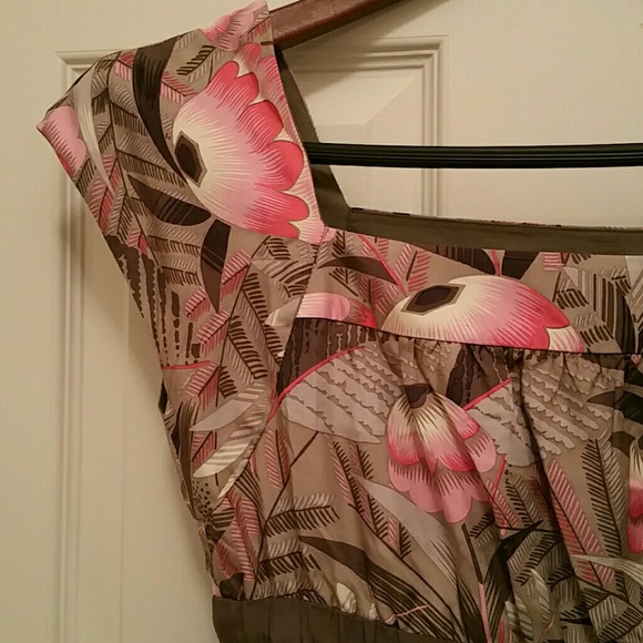 Silk anthopologie dress w pockets. Pink and grey - Picture 1 of 4