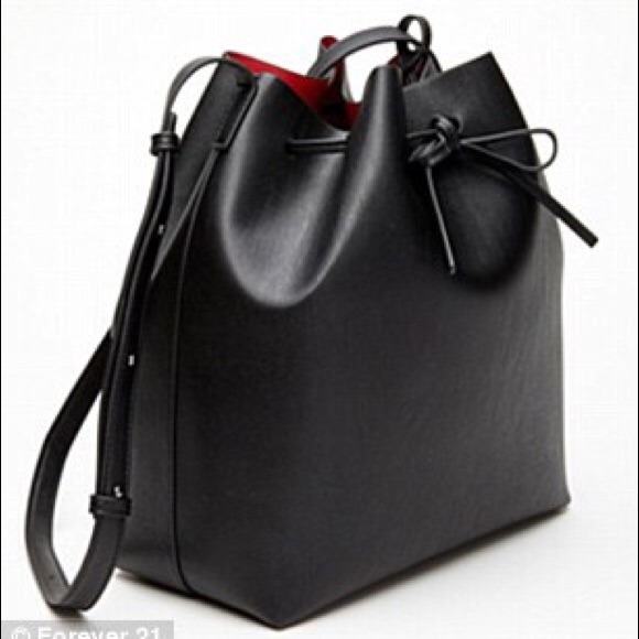 Forever 21 Faux Leather Bucket Bag. Like Mansur