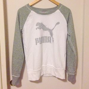 Puma • Pull-over Sweatshirt