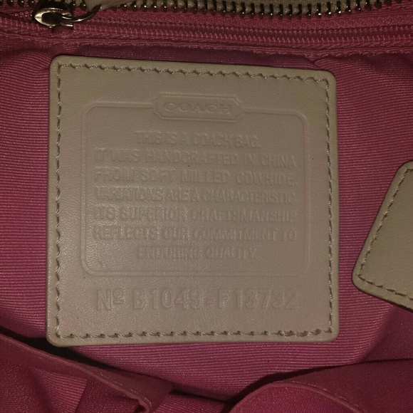 Coach - Picture 4 of 4