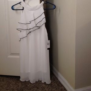 Nwt agb flowy beautiful top