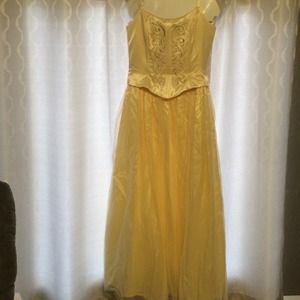 Jessica McClintock yellow prom dress. Worn once!