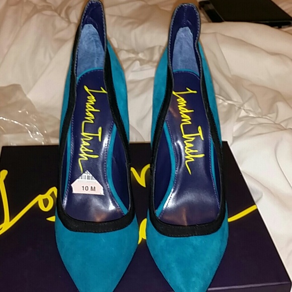 London trash teal pumps