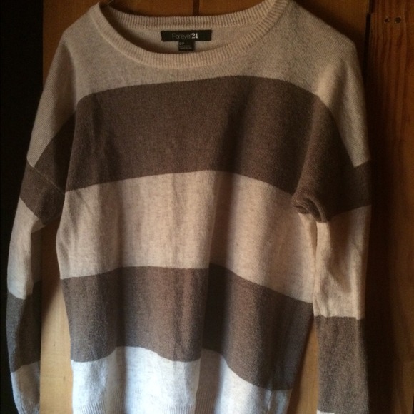 🚫🚫🚫BUNDLED🚫🚫🚫Forever 21 sweater