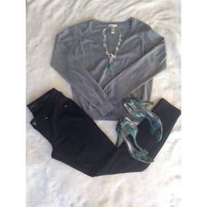 Warm and Comfortable Cardigan ❄️