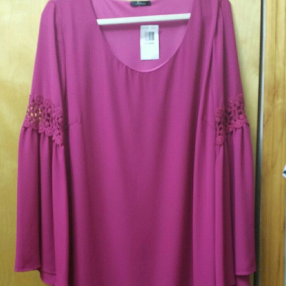 Fuchsia plus size dress with embroidered detail