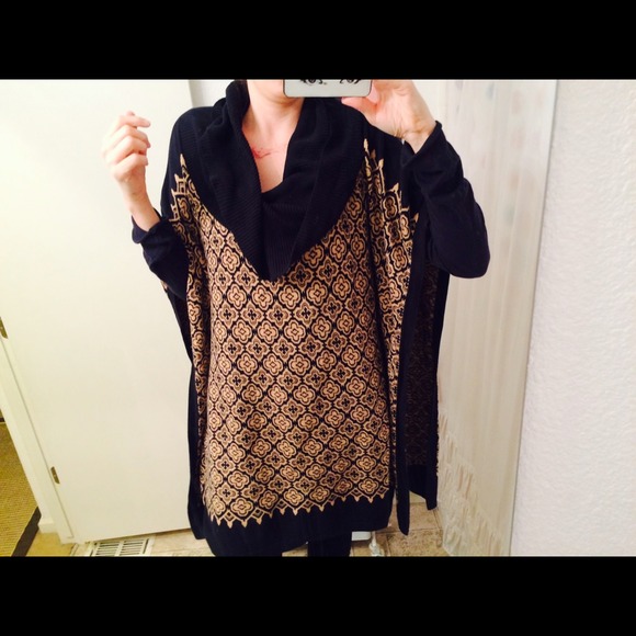 Cowl sweater - Picture 4 of 4