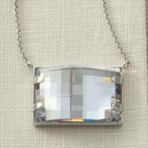 THIS IS A REAL SWAROVSKI CRYSTAL MIRROR NECKLACE