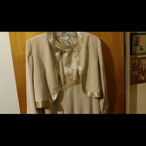 Mother of the Bride champagne dress