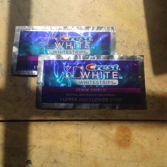2 Crest 3D white strips