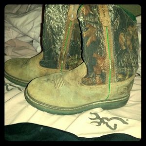 Mossy oak john deer womens