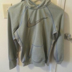 Sweat shirt
