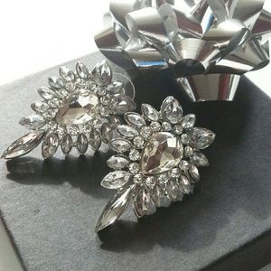 LOVE JULIET CRYSTAL DROP EARRINGS CLOSE OUT SALE