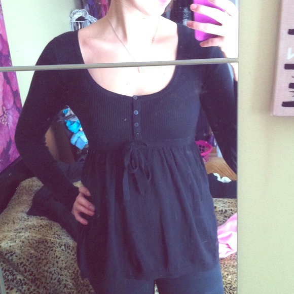 Victoria secret shirt brand new!