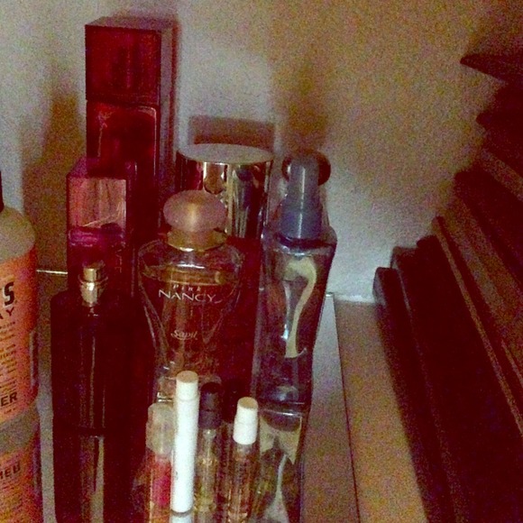 Perfume bundle! Estée Lauder and more