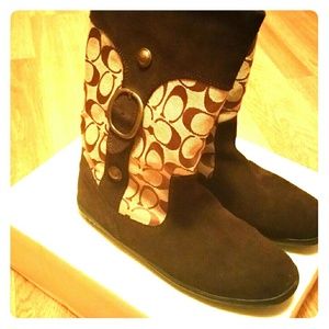 Authentic Coach Signature Boots