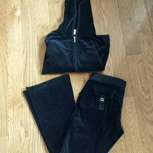 Priced to sell! Juicy Tracksuit