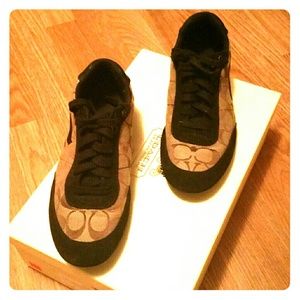 Coach Signature Sneakers