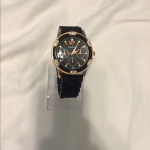 Bling bling Geneva women watch