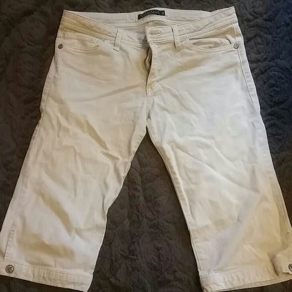 Anthropologie Capris - Picture 1 of 3