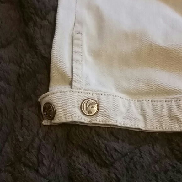 Anthropologie Capris - Picture 3 of 3