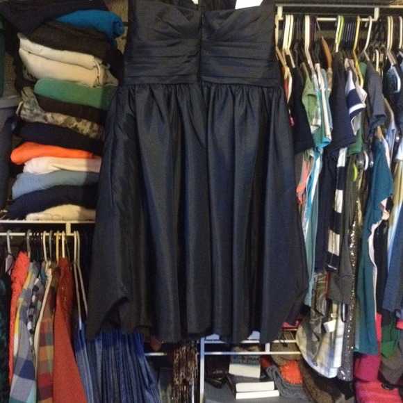 Little black dress - Picture 2 of 4