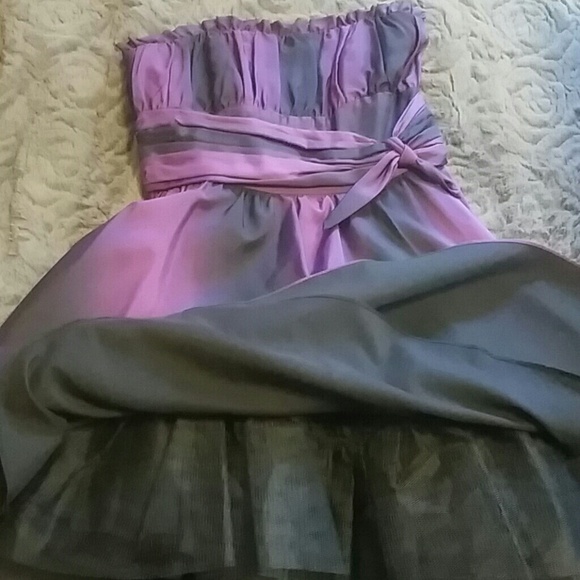 Beautiful Betsy Johnson Dress! - Picture 2 of 3