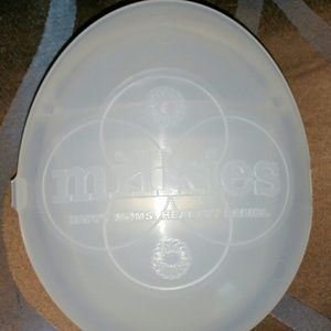 Milkies milk catcher