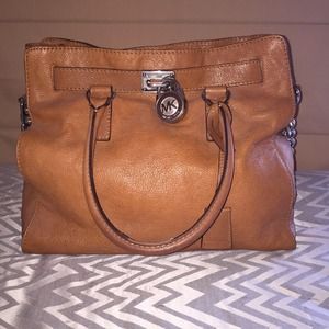Michael Kors Medium Hamilton Bag