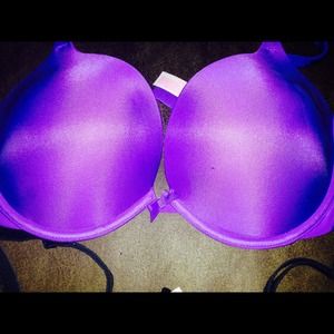 Victoria secret bra 34dd