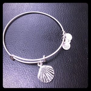 Silver seashell Alex and Ani charm bangle