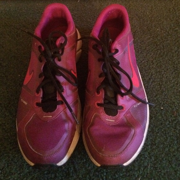 Nike free xt fly wire shoes!