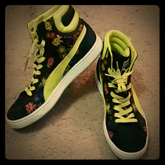 Puma high tops!!