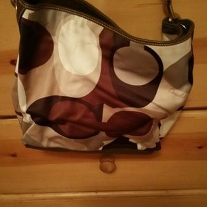 Coach Signature purse