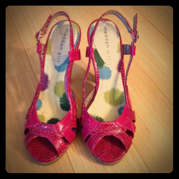 Madden Girl Dark Pink Peep Toe Heels